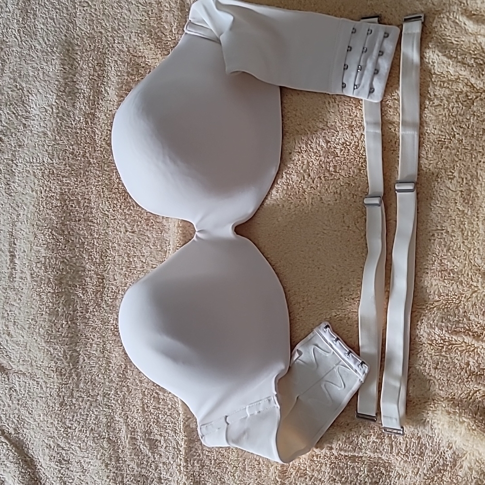 Multiway Strapless Full Figure Bra 42 DD